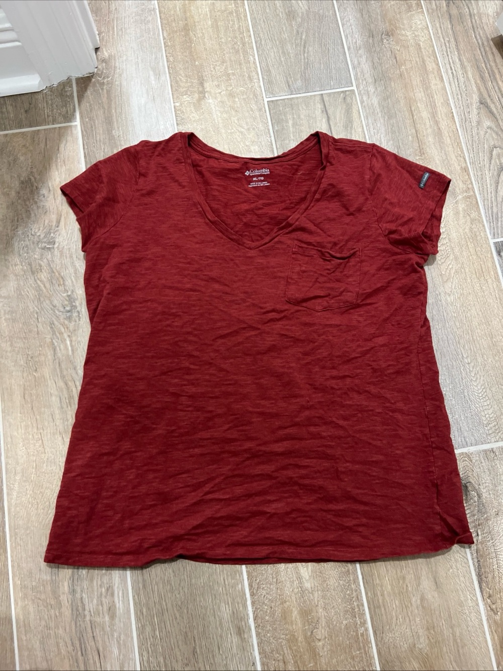 Columbia Women's Burgundy V-Neck Pocket Short Sleeve Tee